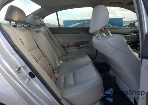 2011 Honda Accord Exl z USA, uszkodzony, nr VIN 1HGCP2F85BA004304